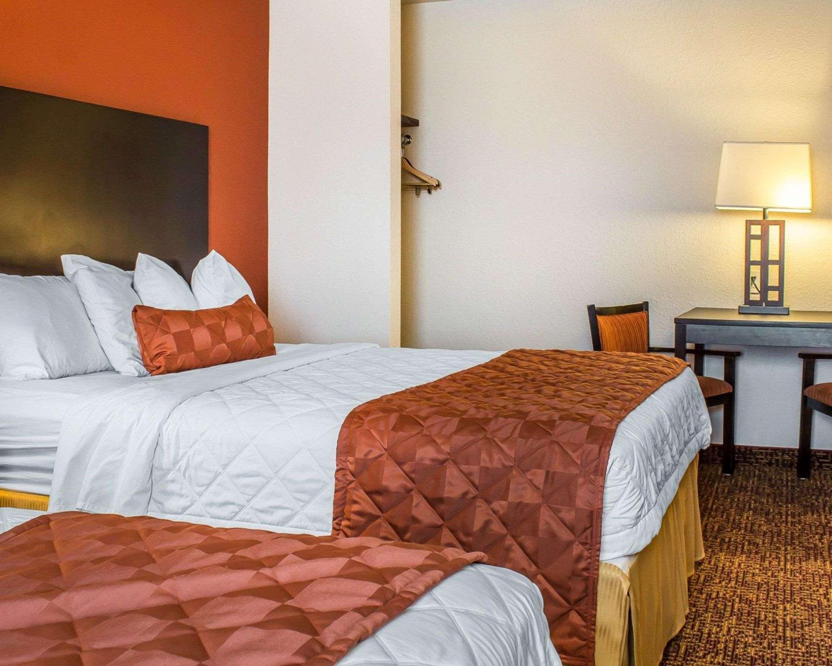 Rodeway Inn & Suites Near Okoboji Lake Milford Luaran gambar