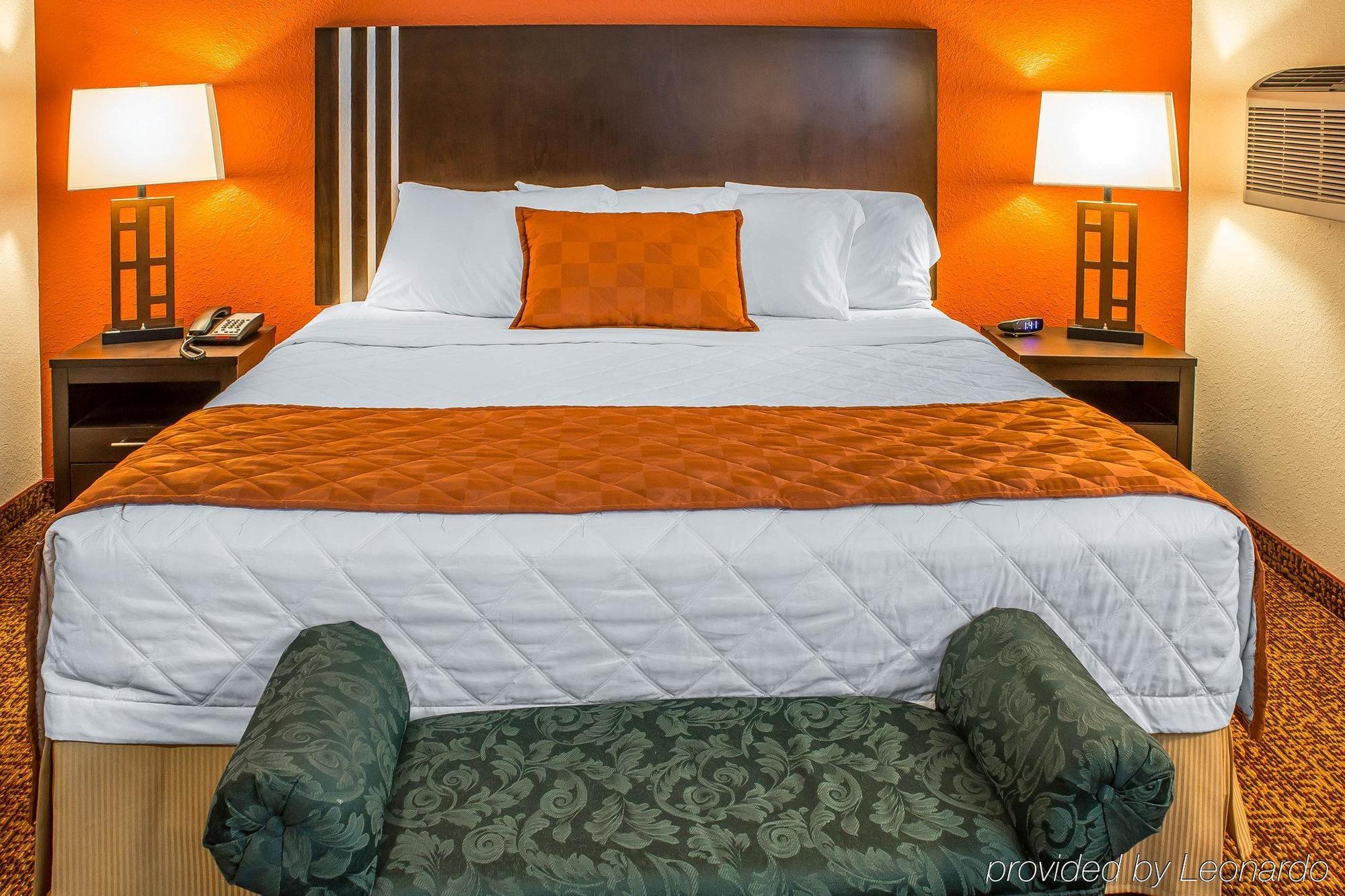 Rodeway Inn & Suites Near Okoboji Lake Milford Luaran gambar