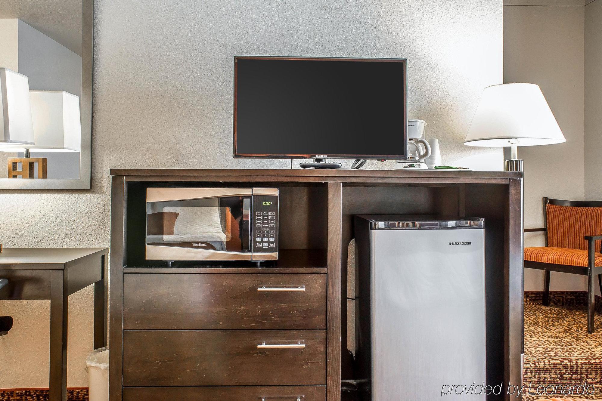 Rodeway Inn & Suites Near Okoboji Lake Milford Luaran gambar